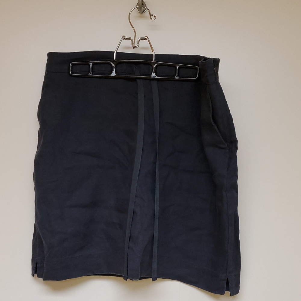 Elegant Black Women's Skirt